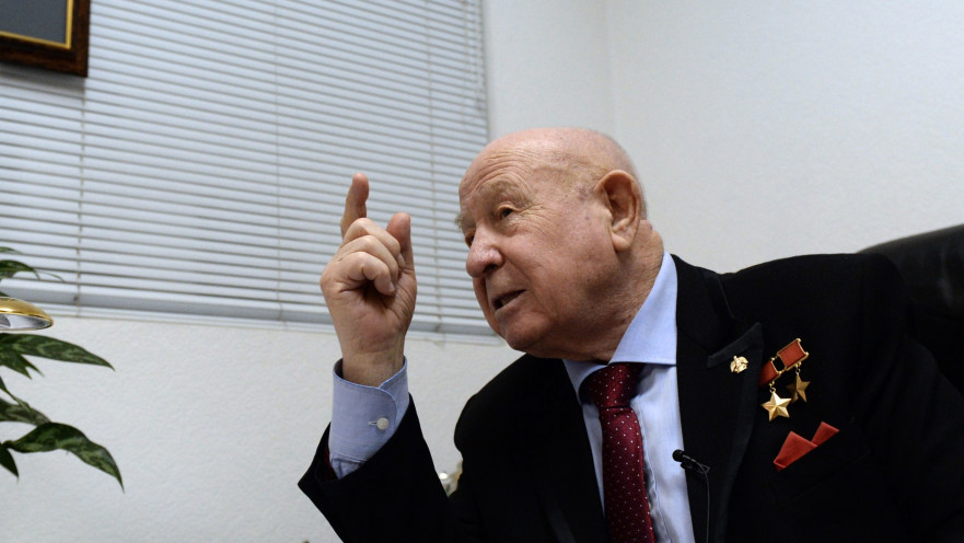 אלכסיי ליאונוב