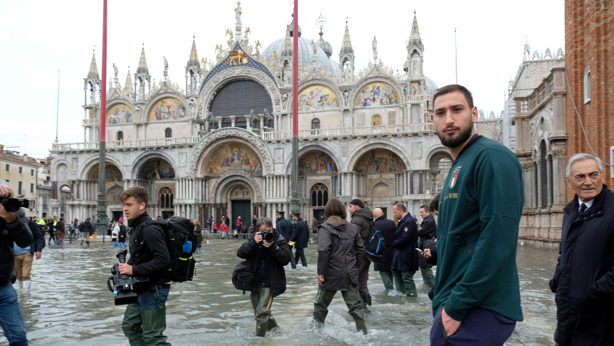כיכר סנט מרקס מוצפת