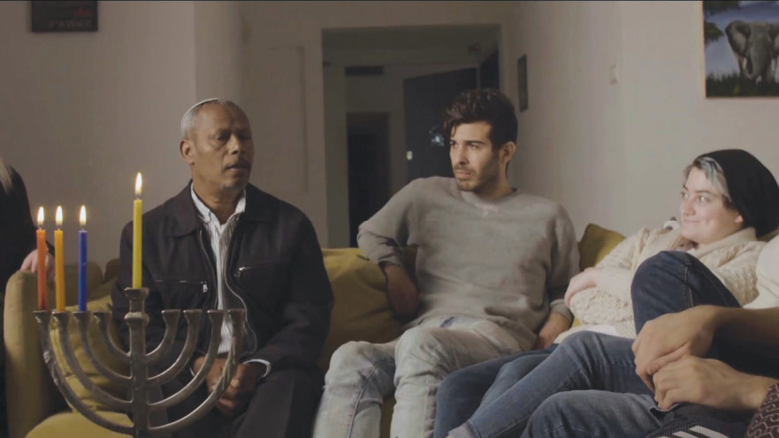 מיזם "גיבורים מבית(א)"