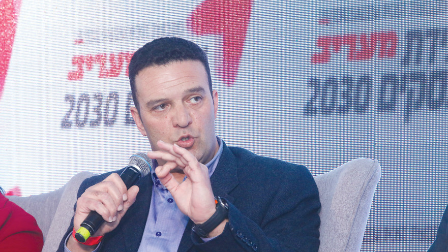 אל על. "מצב של כאוס בתחבורה"