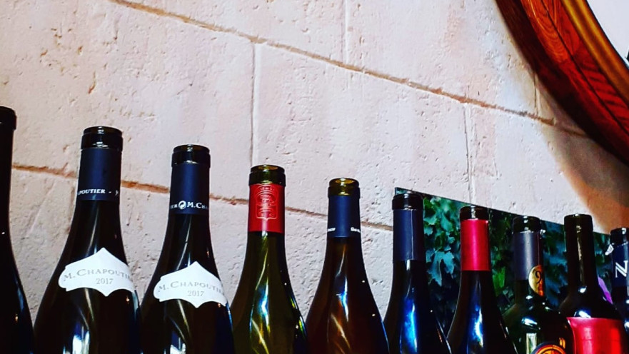 טעימת יינות ביפו