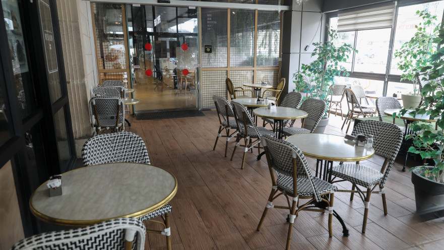 הקורונה בישראל: בית קפה ריק מאדם