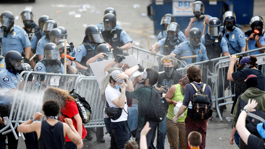 הפגנות נגד אלימות שוטרים בארה"ב