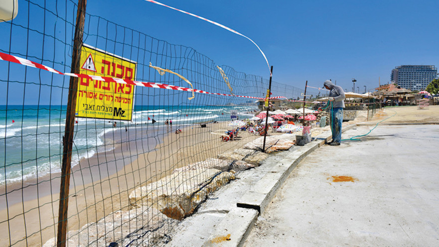 בניית מתקן נינג׳ה בחוף הים בתל אביב