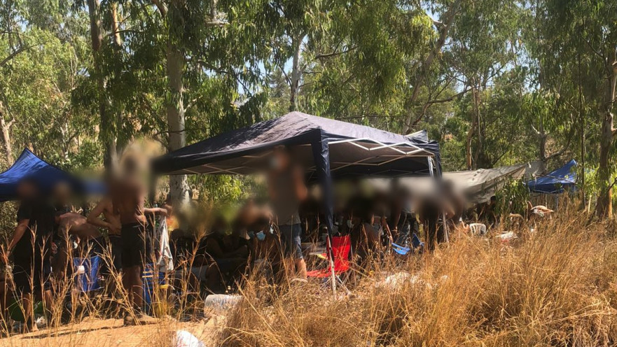 מסיבת טבע בניגוד להנחיות