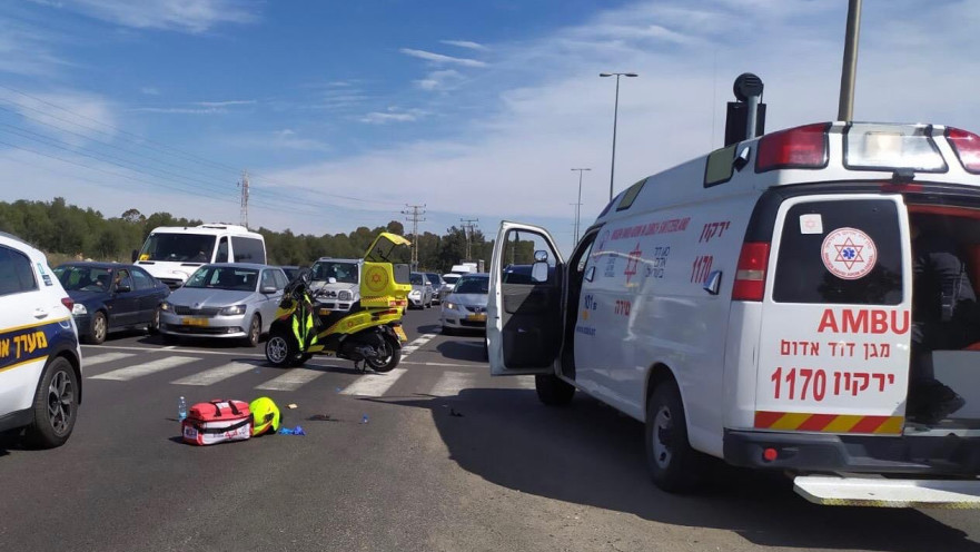 אמבולנס מד"א 