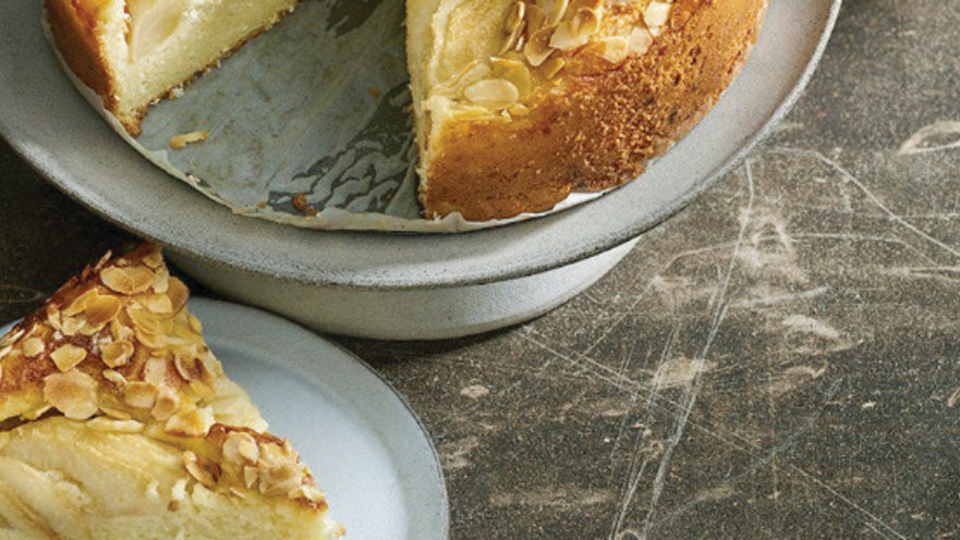 עוגת אגסים בחושה