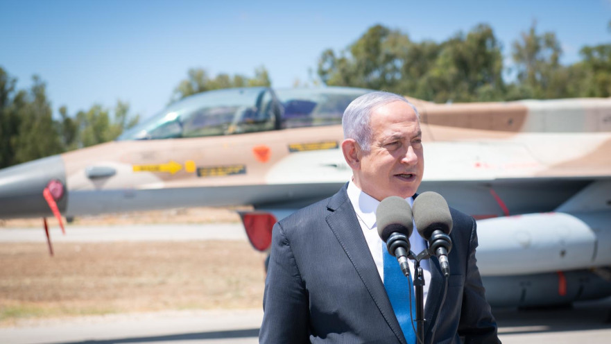 בנימין נתניהו בבסיס חיל האוויר