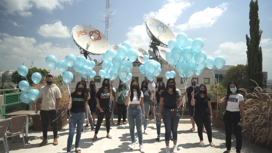 שביתת הנשים בפלאפון, yes ובזק בינ"ל