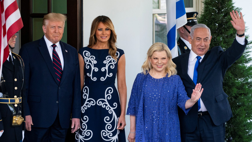הזוגות נתניהו וטראמפ בטקס בבית הלבן