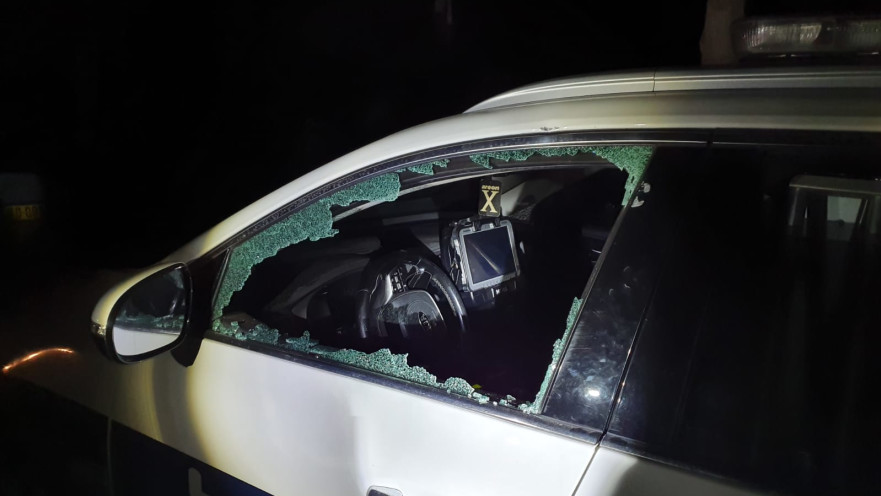 ניידת המשטרה ששבר אחד האורחים