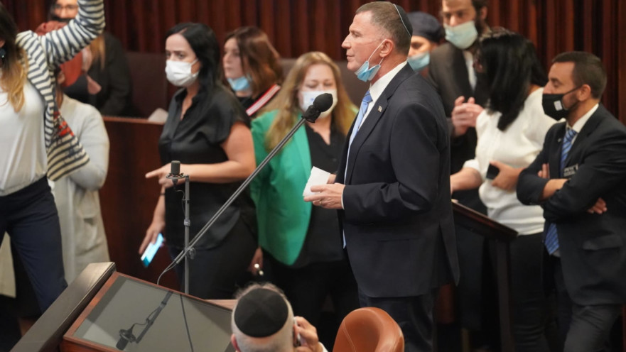 אדלשטיין מושך את הצעת החוק