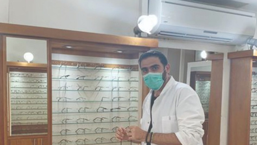 סיריל כחלון האופטימטריסט