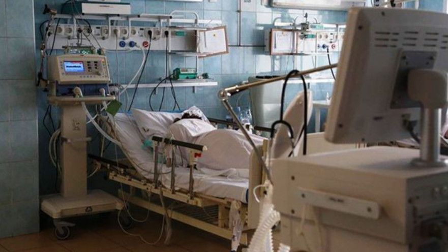 מיטת בית החולים עליה סבטלנה ילדה את בנה - ומתה