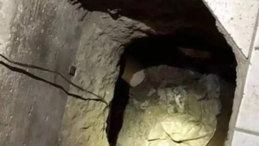 פתח המנהרה שבנה המאהב