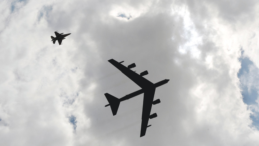 מפציצי B52 של צבא ארה"ב