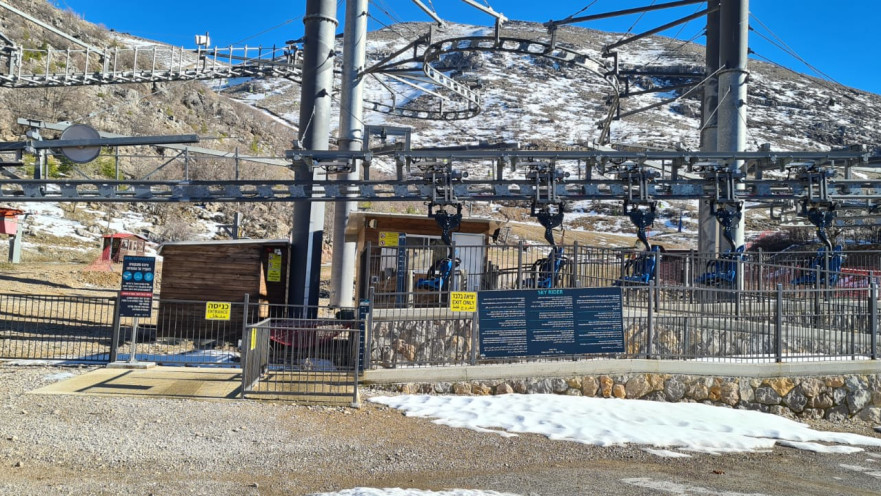 אתר החרמון נפתח למבקרים לאחר הסגר, אך המתקנים בו סגורים