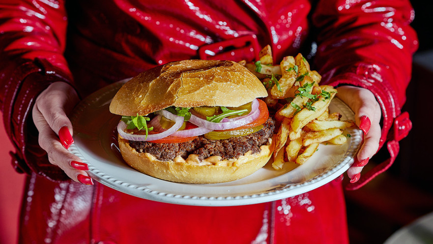 רוצים כזה ועכשיו - ההמבורגר של נחמה וחצי