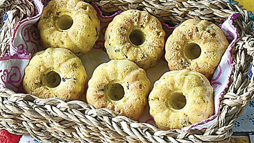 לחם תירס, עירית וזיתי קלמטה