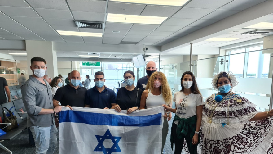 המשלחת מברזיל הגיעה להתחסן