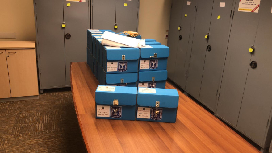 קלפיות שהועברו ממשרד החוץ לוועדת הבחירות המרכזית