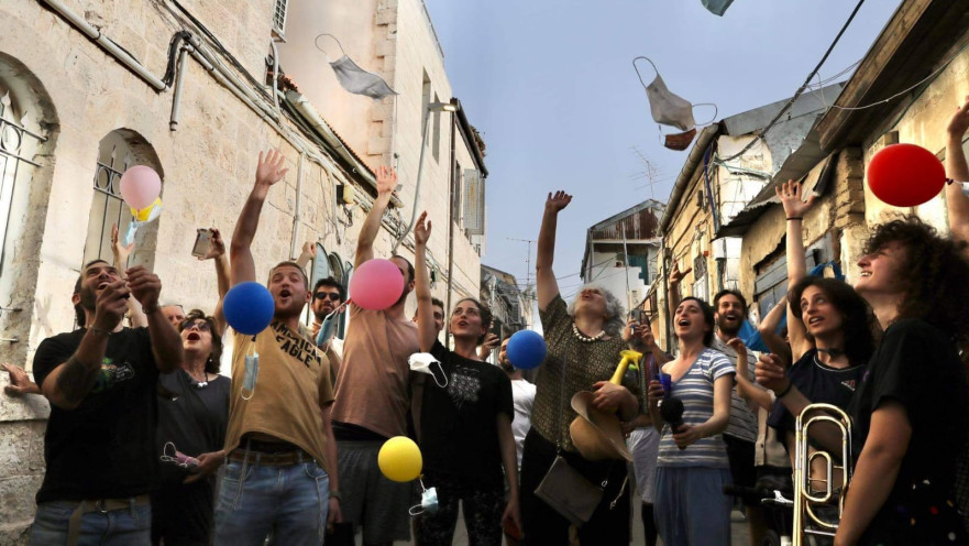 הופסקה החובה לעטיית מסיכות במרחב הפתוח, קורונה 2021