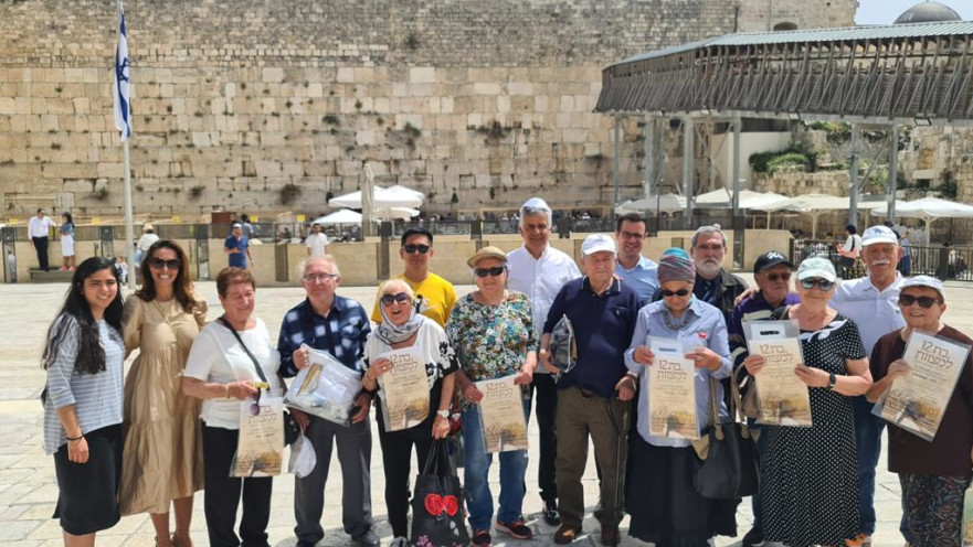 בר ובת המצווה של ניצולי השואה