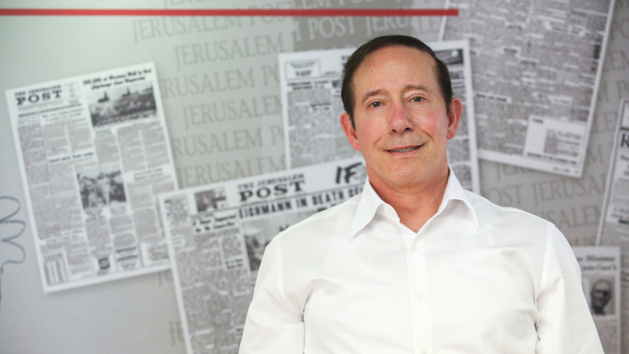 איש העסקים אדם מילשטיין