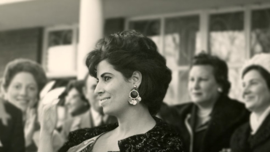 שושנה דמארי, מתוך "המלכה שושנה"