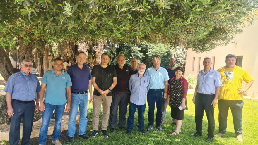 פורום ארגון מגדלי הפירות  