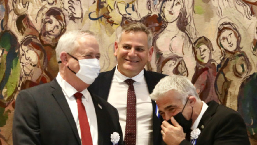 יאיר לפיד, ניצן הורוביץ ובני גנץ