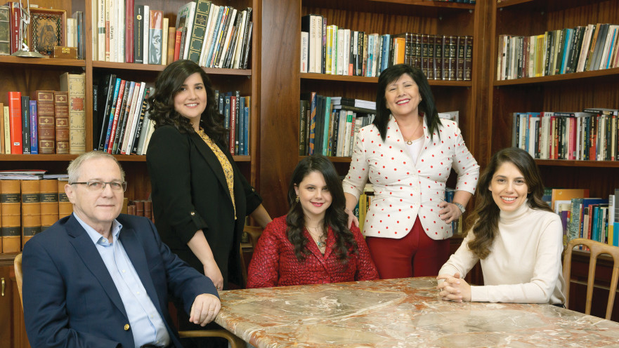 משפחת לוצאטו