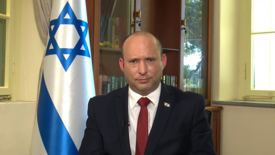 ראש הממשלה נפתלי בנט בשידור חי בפייסבוק