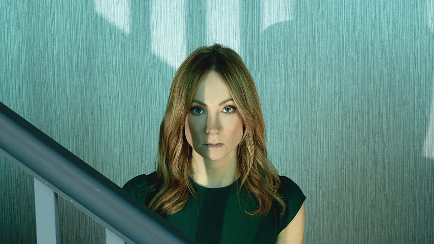 "אנג'לה בלאק"