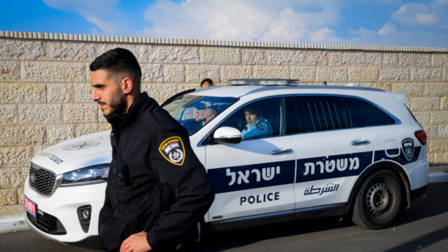 ניידת משטרה 