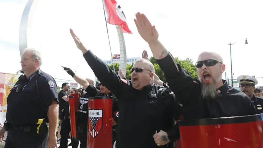 מפגינים נאו-נאצים בדטרויט 