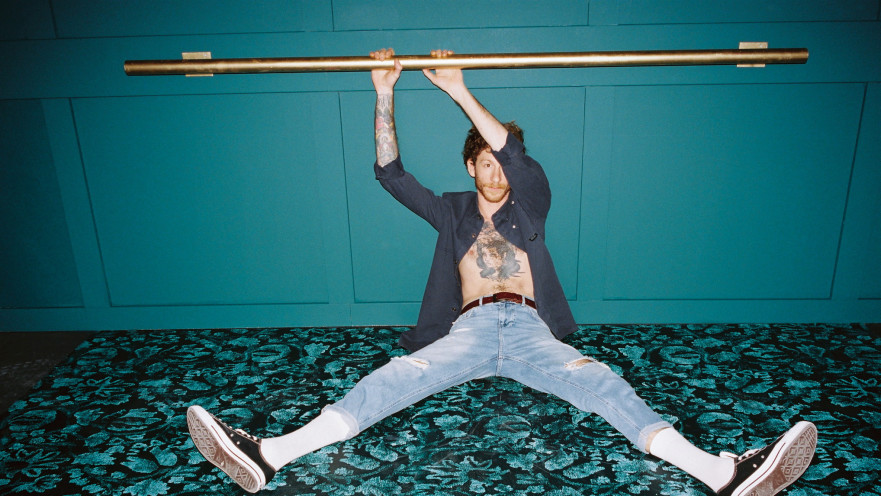 קולקציית הג'ינס אביב-קיץ, קסטרו