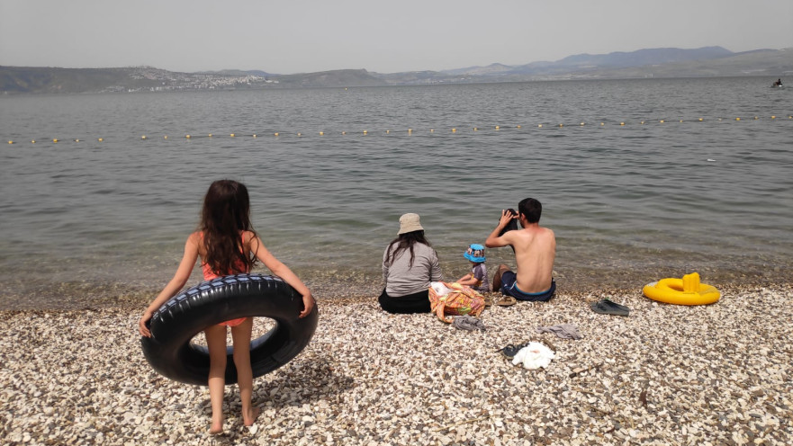 מזג אוויר שרבי, מטיילים בחוף סוסיתא