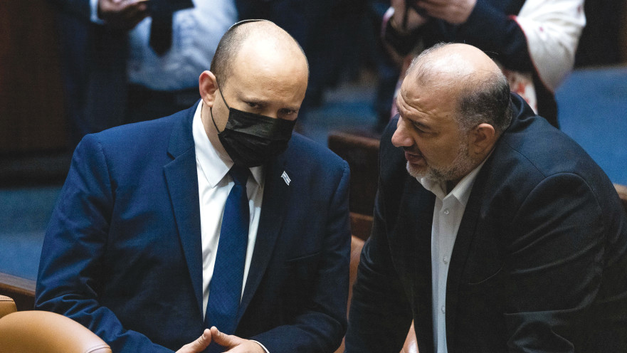 מנסור עבאס, נפתלי בנט