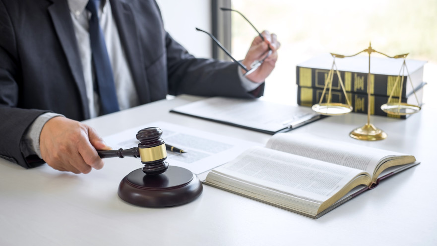 המועצה יפוצה ב-165 אלף שקלים, לאחר שנקבע כי הפרסומים אודותיו בקב' הוואטסאפ היישובית היו שקריים