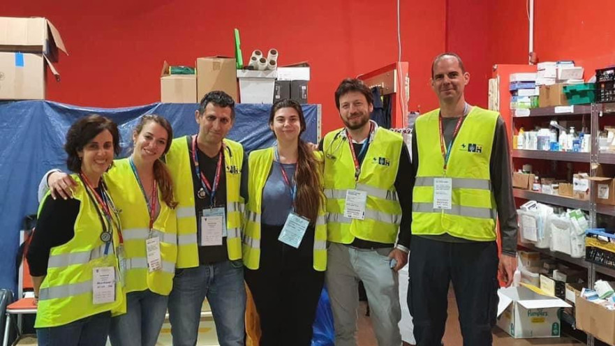 האחות ז׳אנה רייכלגאוז במרפאת הפליטים