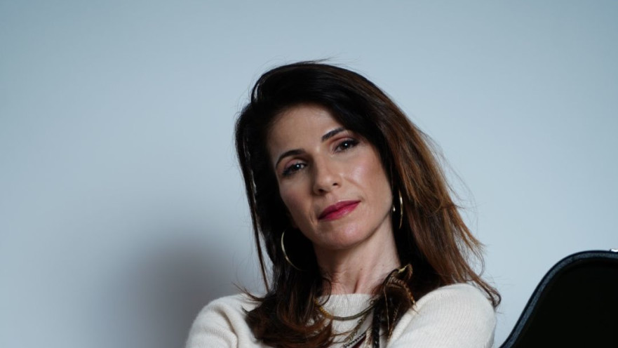 כרמית גולסט