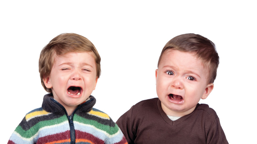 ילדים בוכים