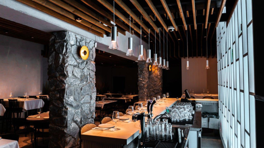 הצצה פנימה אל מסעדת "הולה הולה"