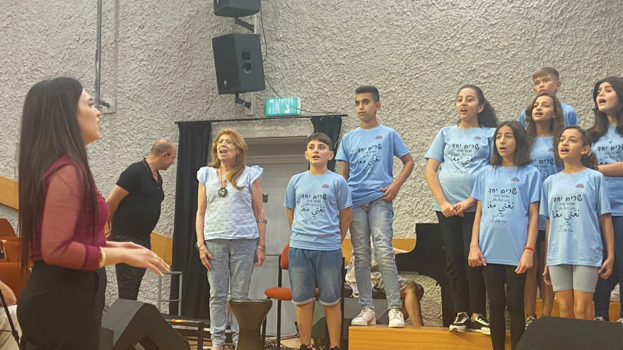 המשתתפים במופע