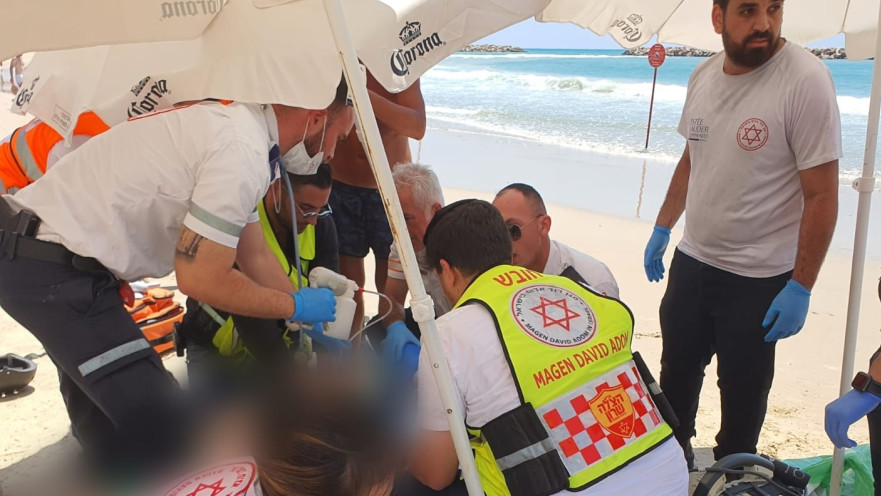 אירוע טביעה בחוף סירונית בנתניה, ארכיון