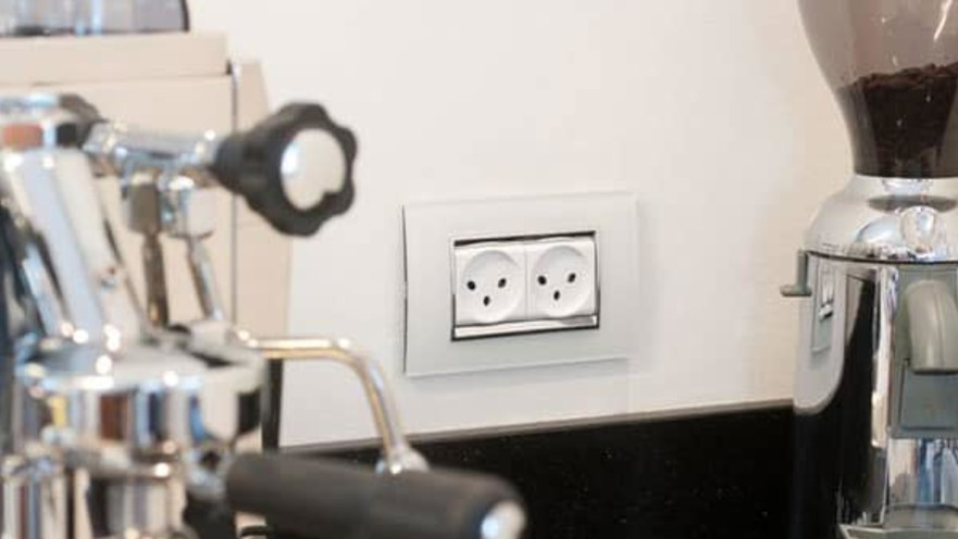 מכשירי חשמל ביתיים