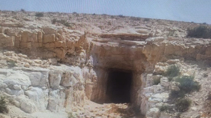 המערה בה על פי החשד ניסו לשרוף את הצעירה