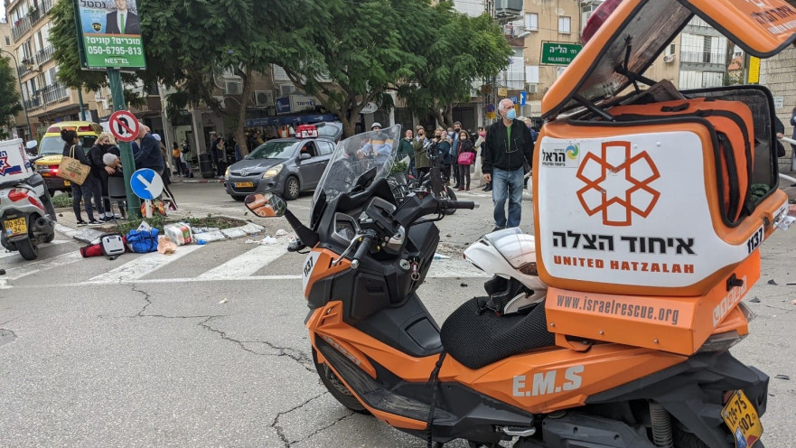 זירת תאונה בגבעתיים. "חייבים לרכז מאמץ להגברת הבטיחות"