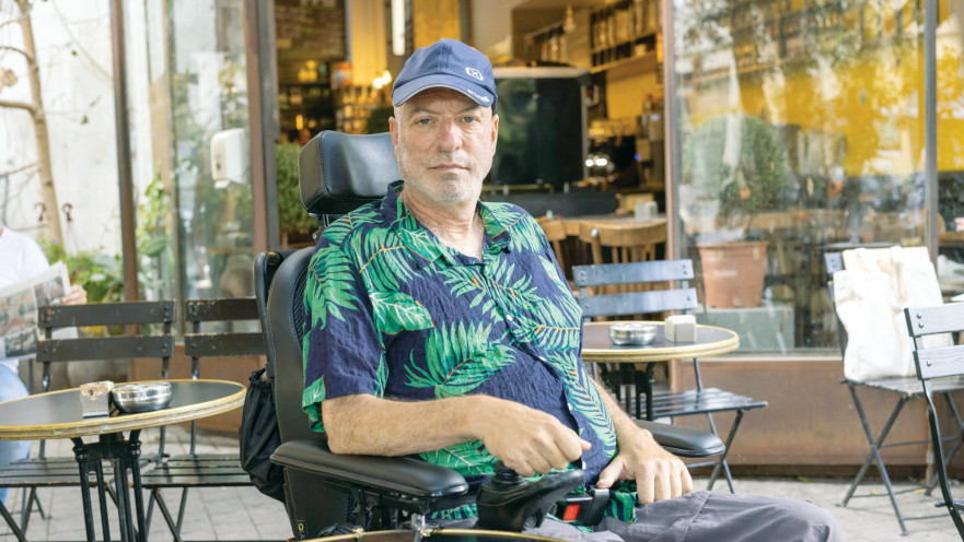 הצלם רונן אקרמן